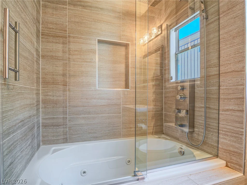 1999 Oliver Springs, Henderson, NV 89052
