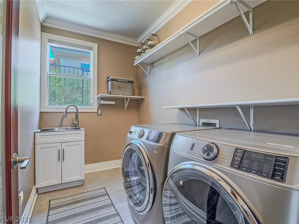 1999 Oliver Springs, Henderson, NV 89052
