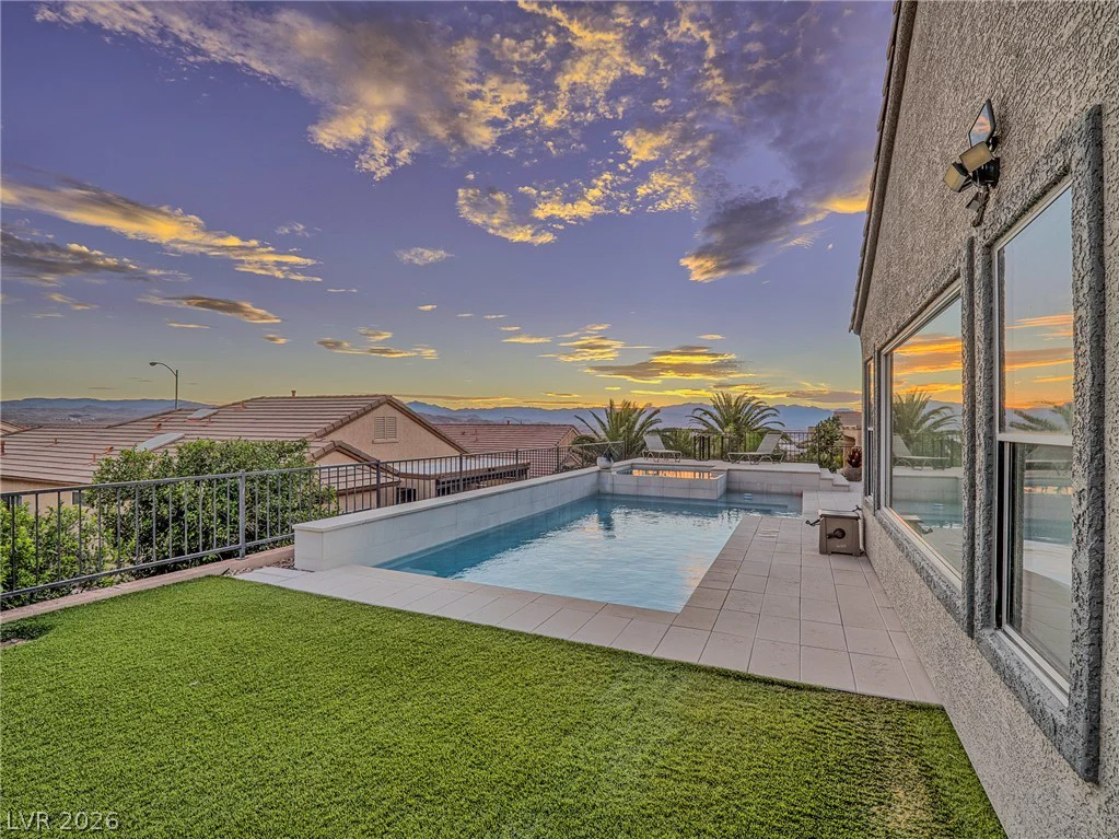 1999 Oliver Springs, Henderson, NV 89052