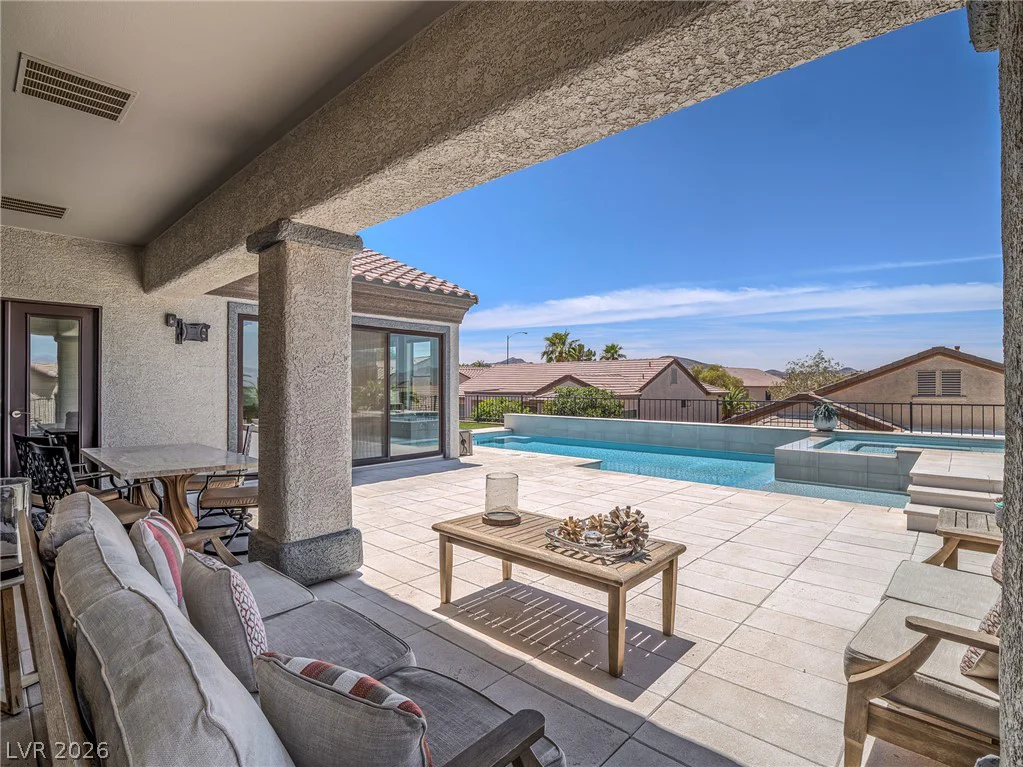 1999 Oliver Springs, Henderson, NV 89052