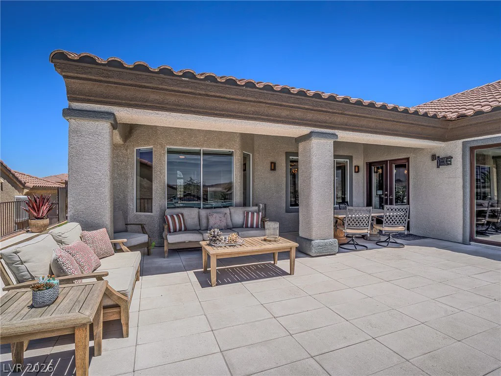 1999 Oliver Springs, Henderson, NV 89052