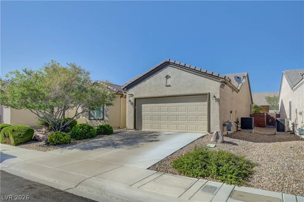 2416 Great Auk, North Las Vegas, NV 89084