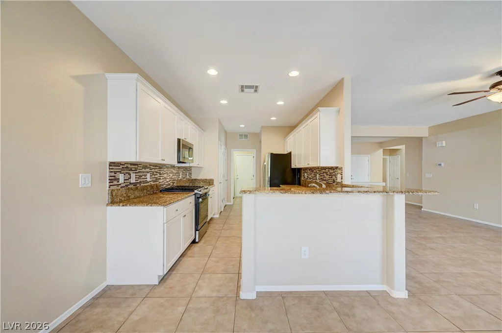 2416 Great Auk, North Las Vegas, NV 89084
