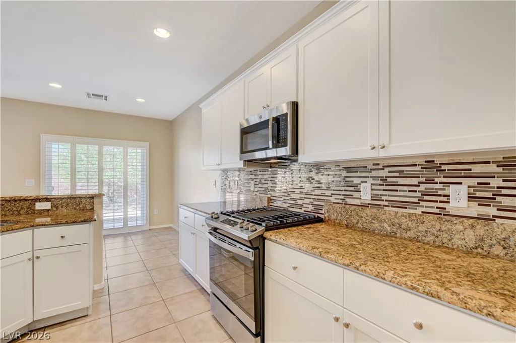 2416 Great Auk, North Las Vegas, NV 89084