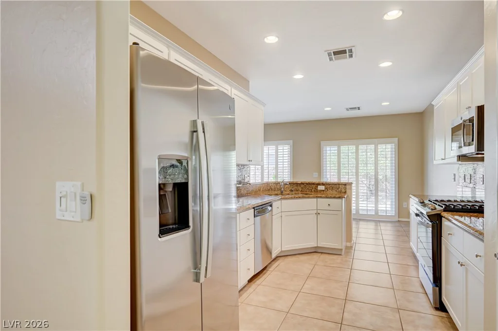 2416 Great Auk, North Las Vegas, NV 89084
