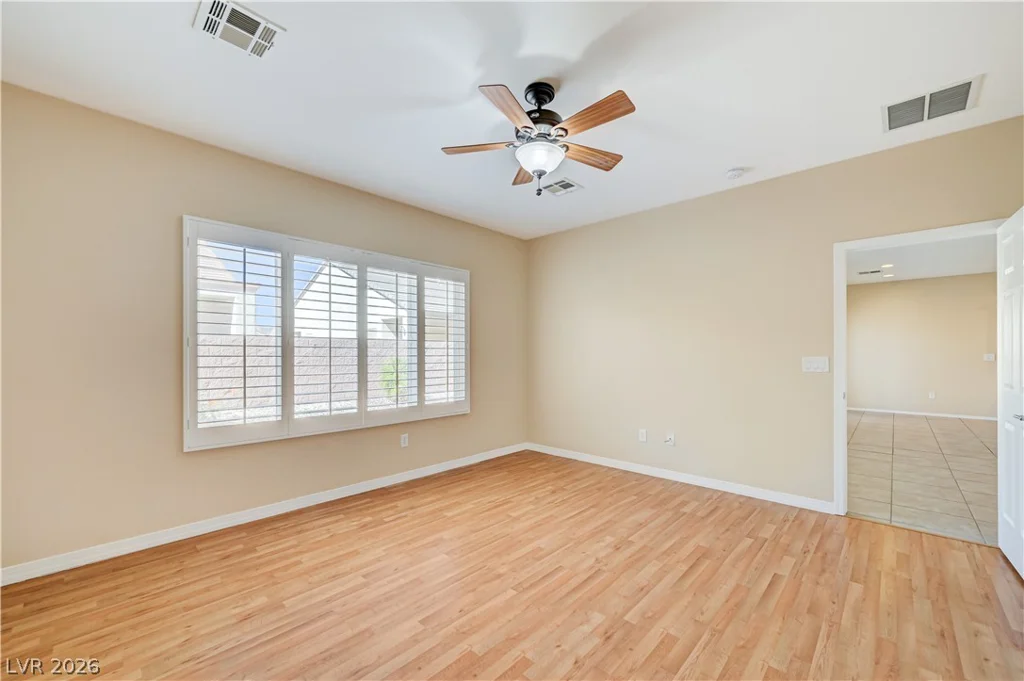 2416 Great Auk, North Las Vegas, NV 89084