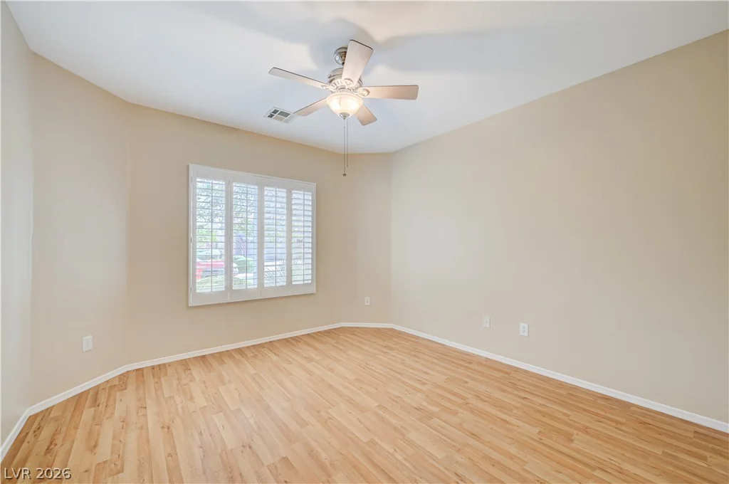 2416 Great Auk, North Las Vegas, NV 89084