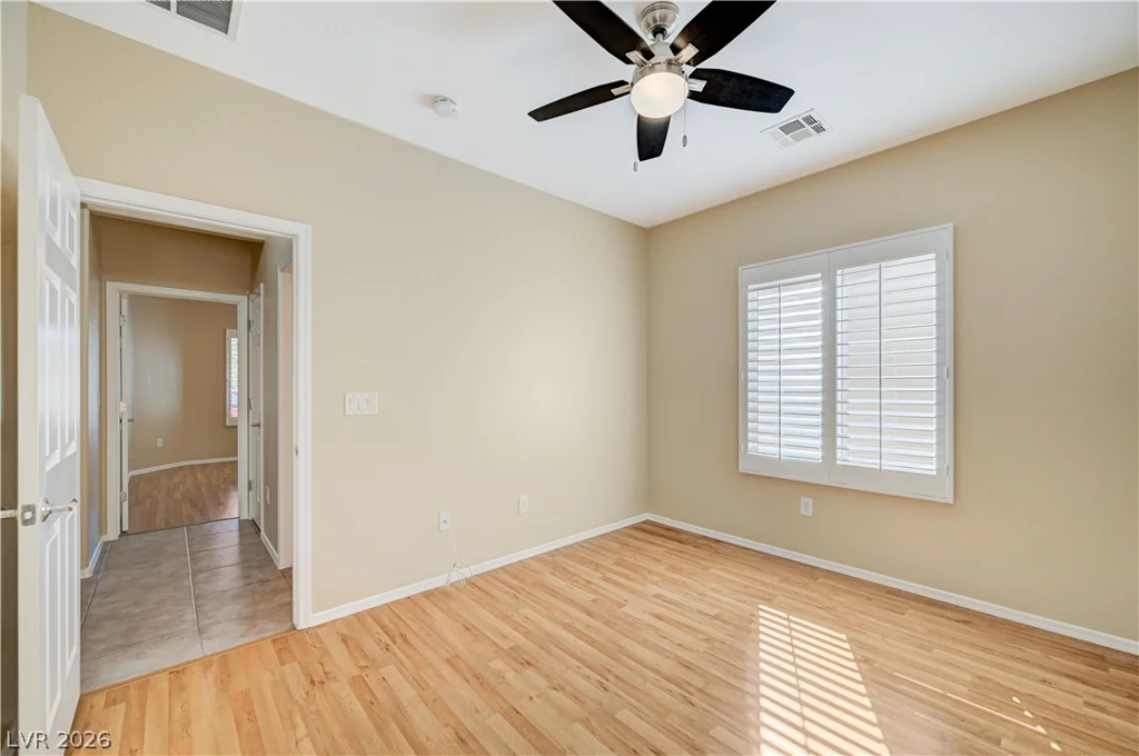 2416 Great Auk, North Las Vegas, NV 89084