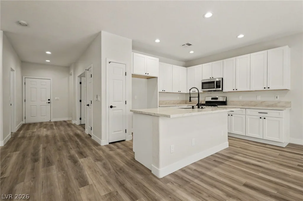2922 Mastercraft, North Las Vegas, NV 89031
