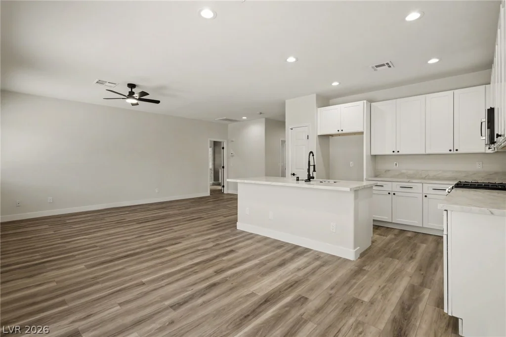 2922 Mastercraft, North Las Vegas, NV 89031