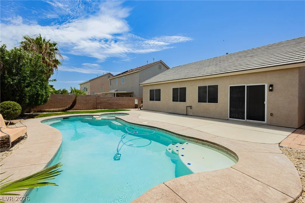 2922 Mastercraft, North Las Vegas, NV 89031
