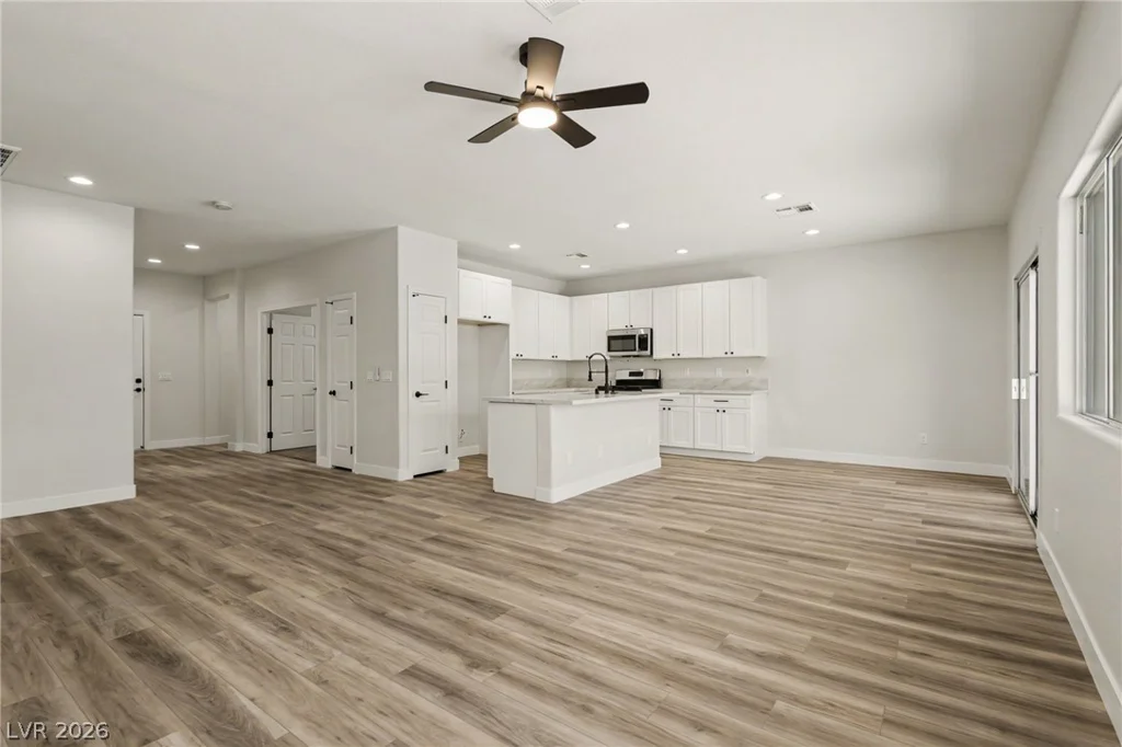 2922 Mastercraft, North Las Vegas, NV 89031