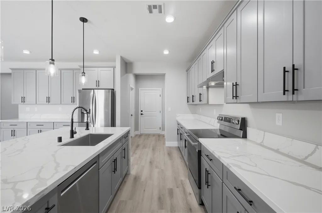 4821 Stoneham, Pahrump, NV 89061