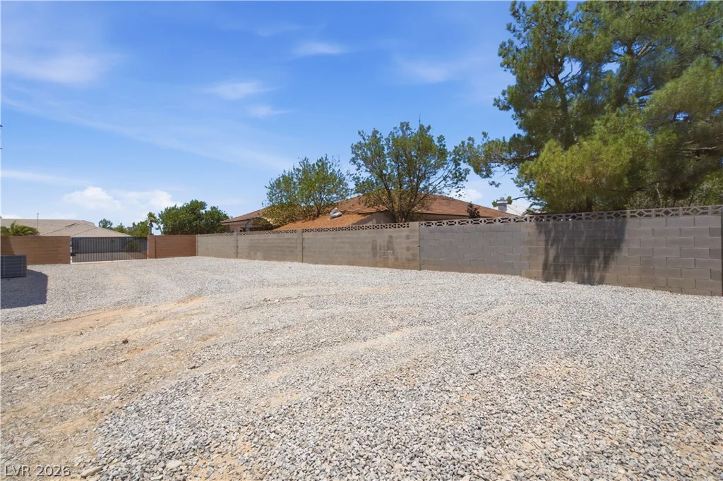4821 Stoneham, Pahrump, NV 89061
