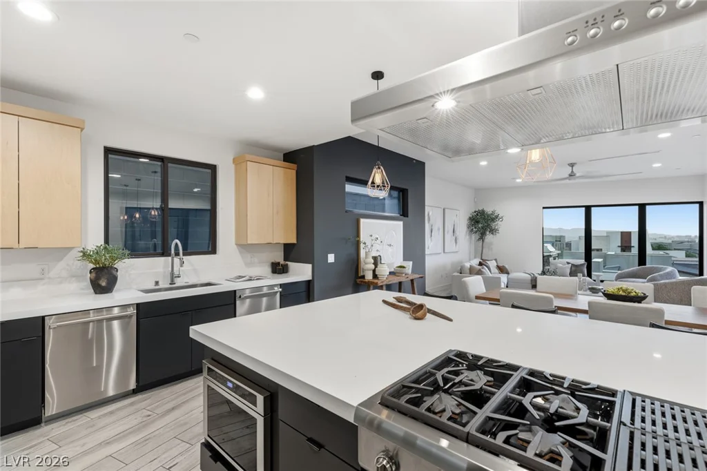 2208 Overlook Canyon, Henderson, NV 89052