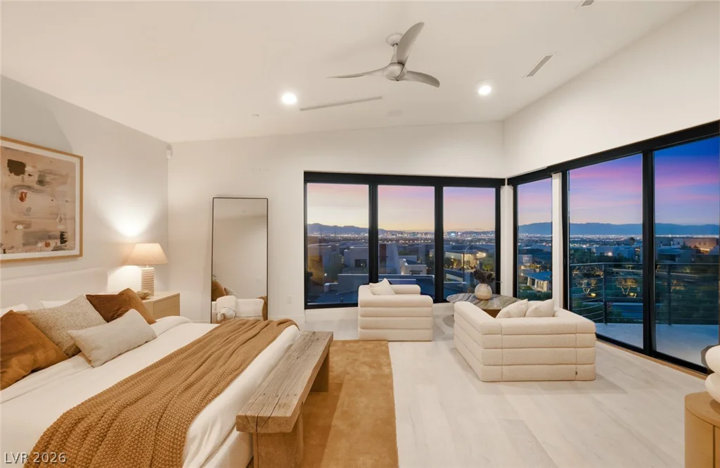 2208 Overlook Canyon, Henderson, NV 89052