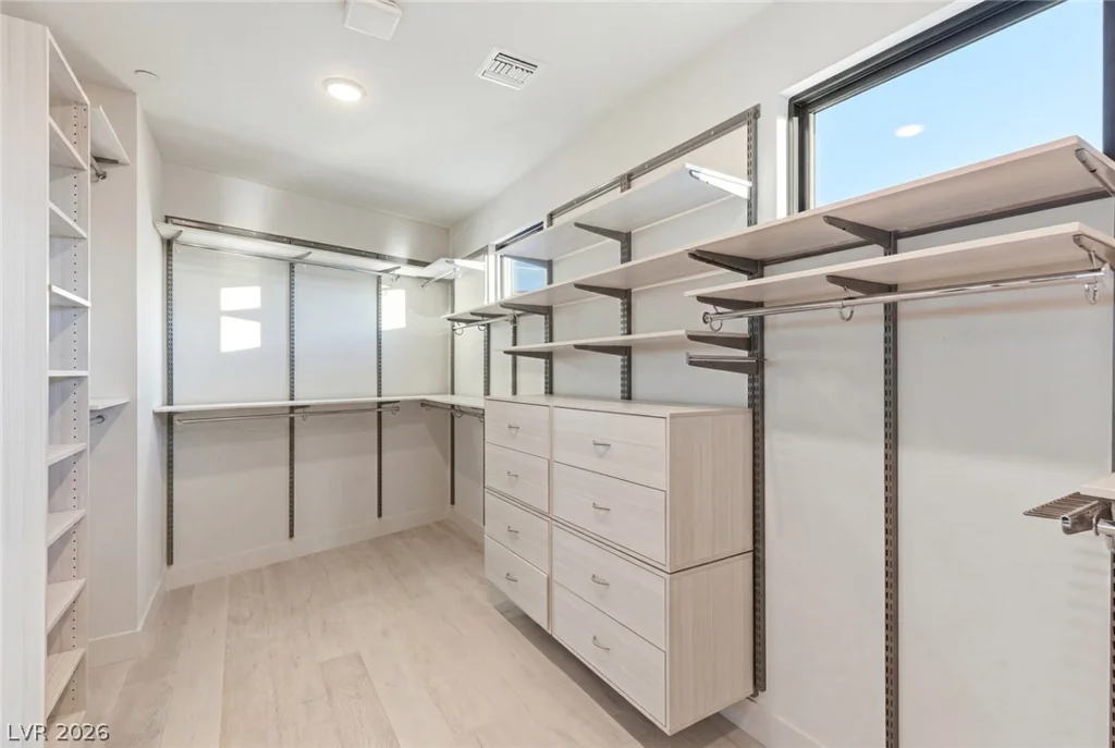 2208 Overlook Canyon, Henderson, NV 89052