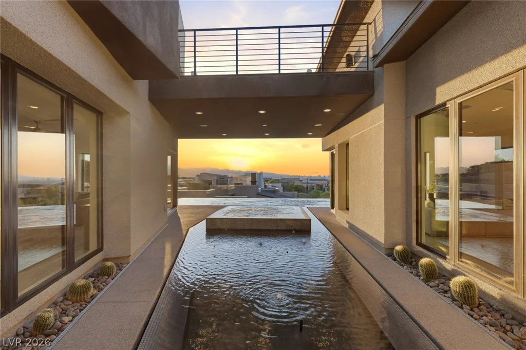 2208 Overlook Canyon, Henderson, NV 89052