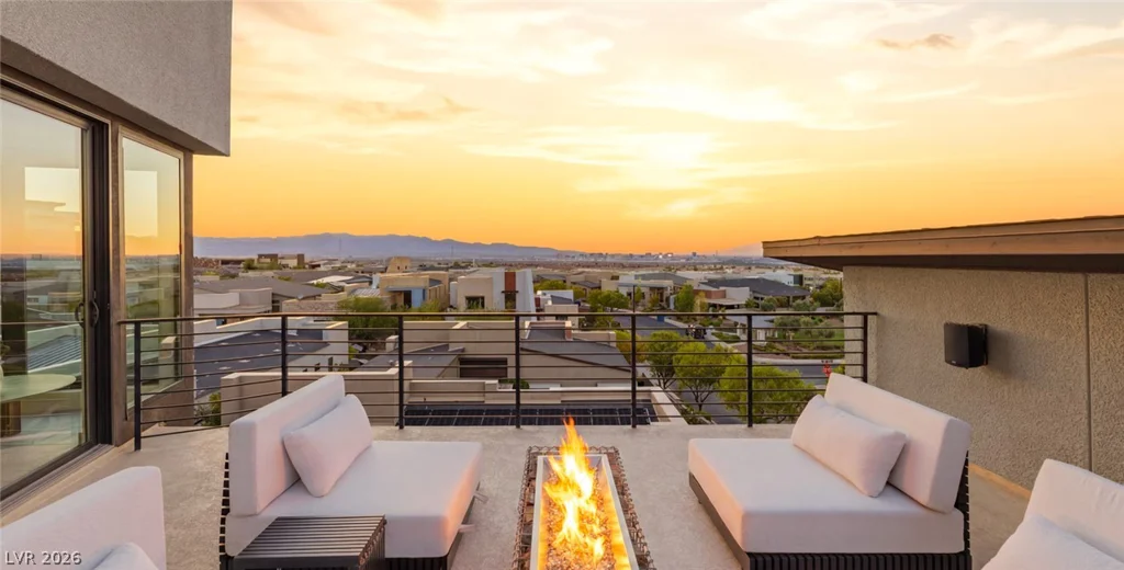 2208 Overlook Canyon, Henderson, NV 89052