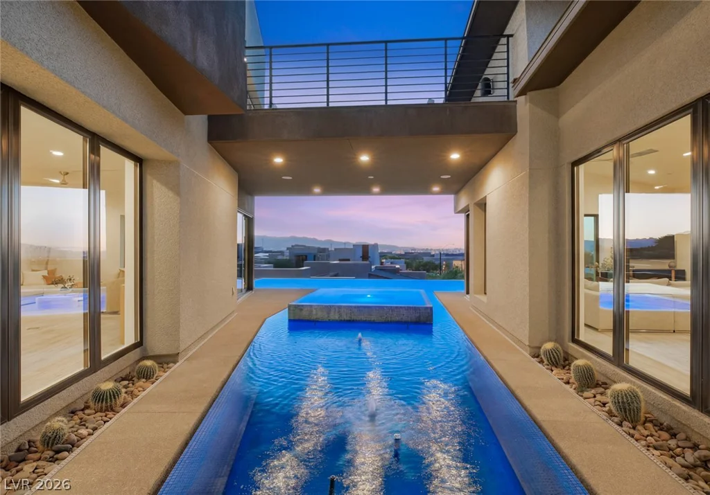 2208 Overlook Canyon, Henderson, NV 89052