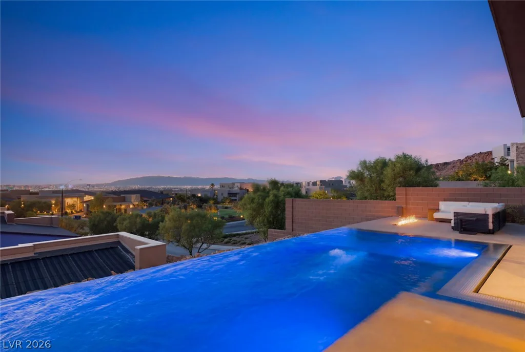 2208 Overlook Canyon, Henderson, NV 89052