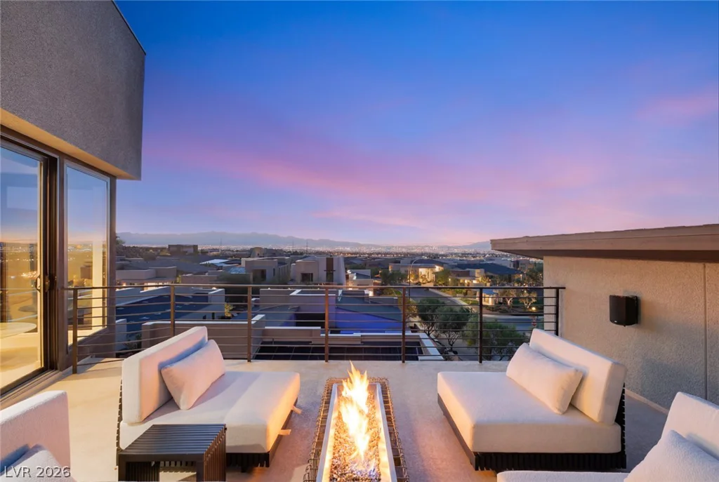 2208 Overlook Canyon, Henderson, NV 89052