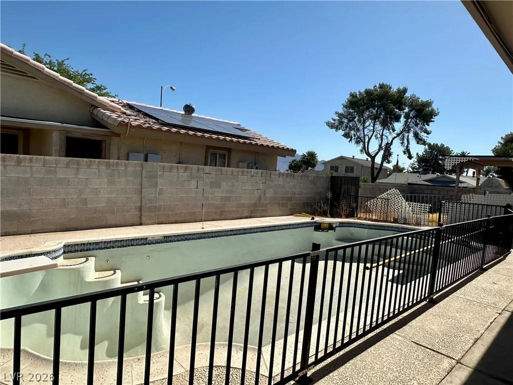 3880 El Paso, Las Vegas, NV 89121