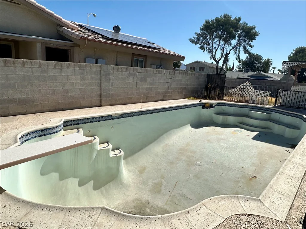 3880 El Paso, Las Vegas, NV 89121