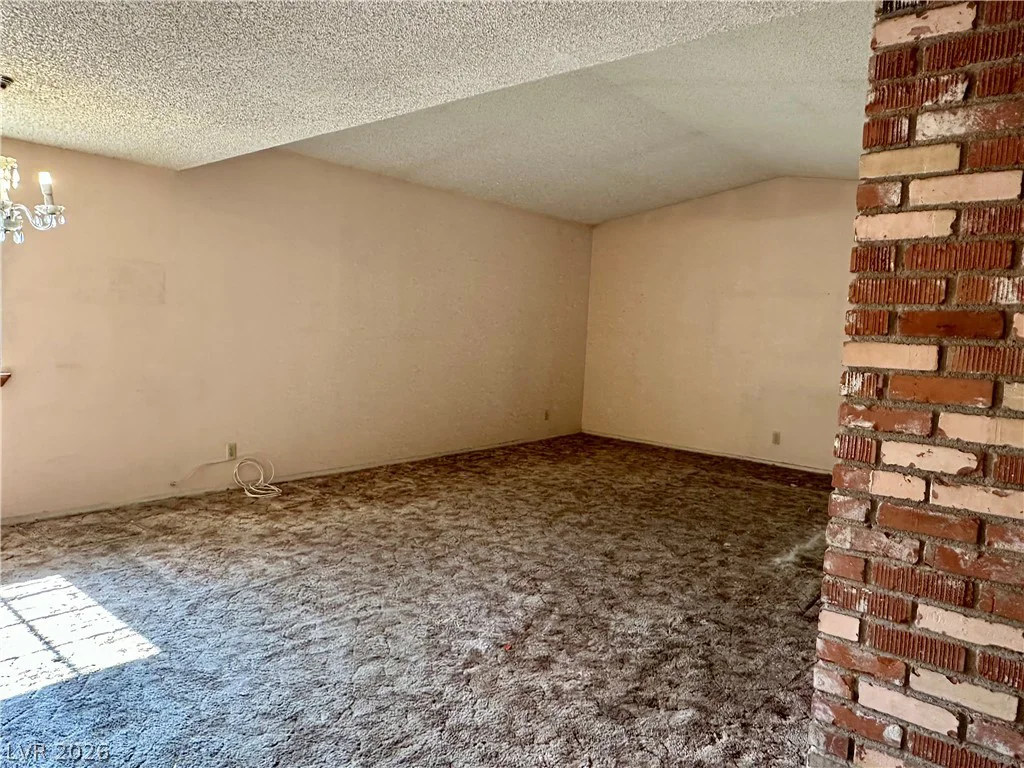 3880 El Paso, Las Vegas, NV 89121