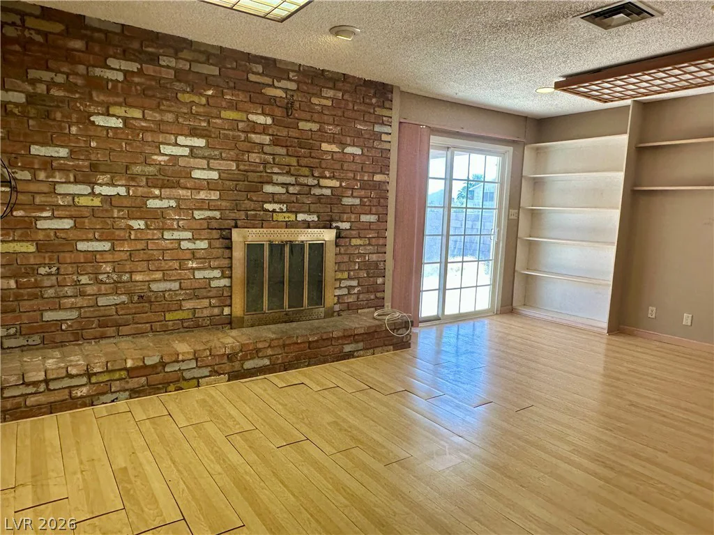 3880 El Paso, Las Vegas, NV 89121