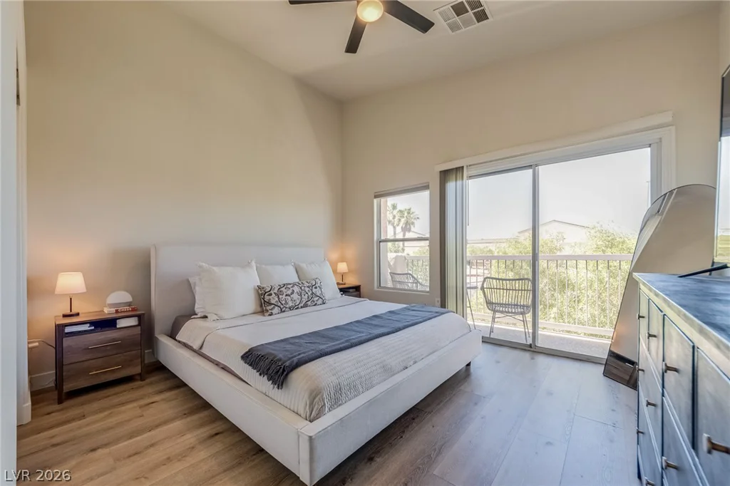 9116 Bushy Tail, Las Vegas, NV 89149