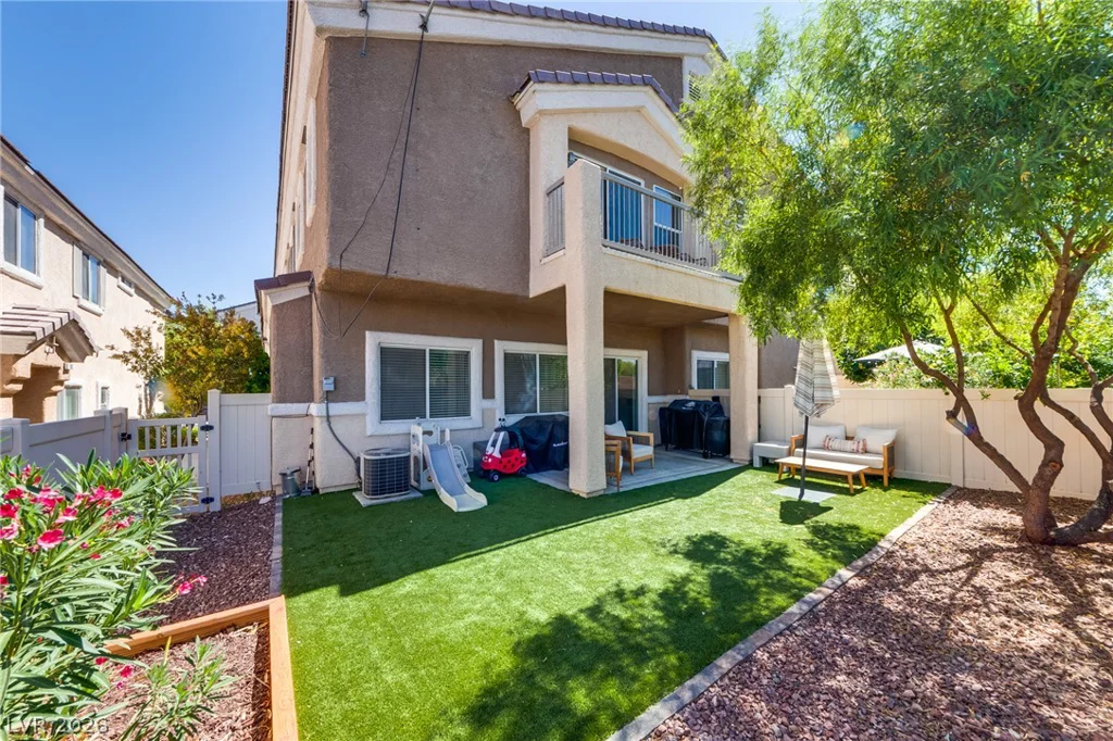 9116 Bushy Tail, Las Vegas, NV 89149