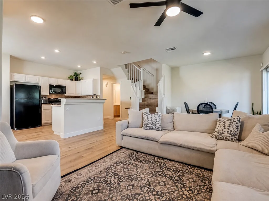 9116 Bushy Tail, Las Vegas, NV 89149