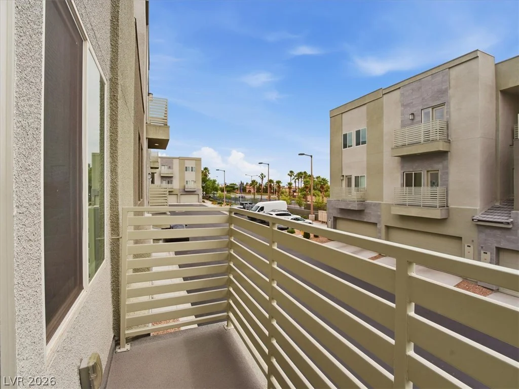 1193 Blossom Point, Las Vegas, NV 89135