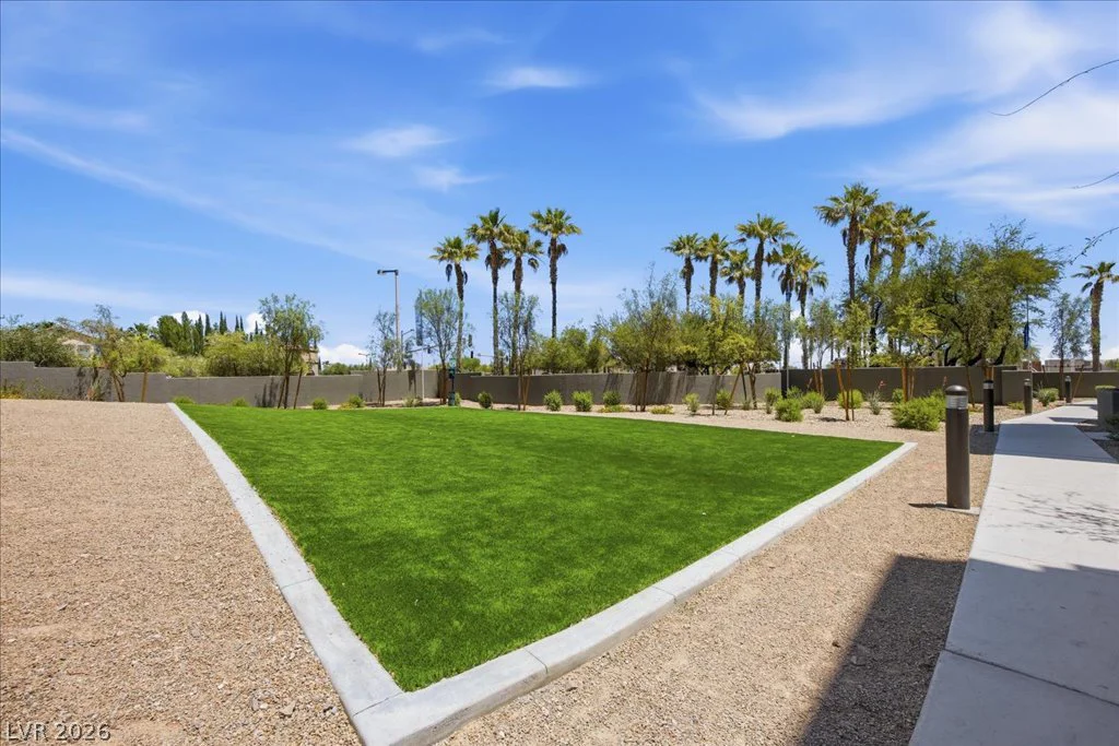 1193 Blossom Point, Las Vegas, NV 89135