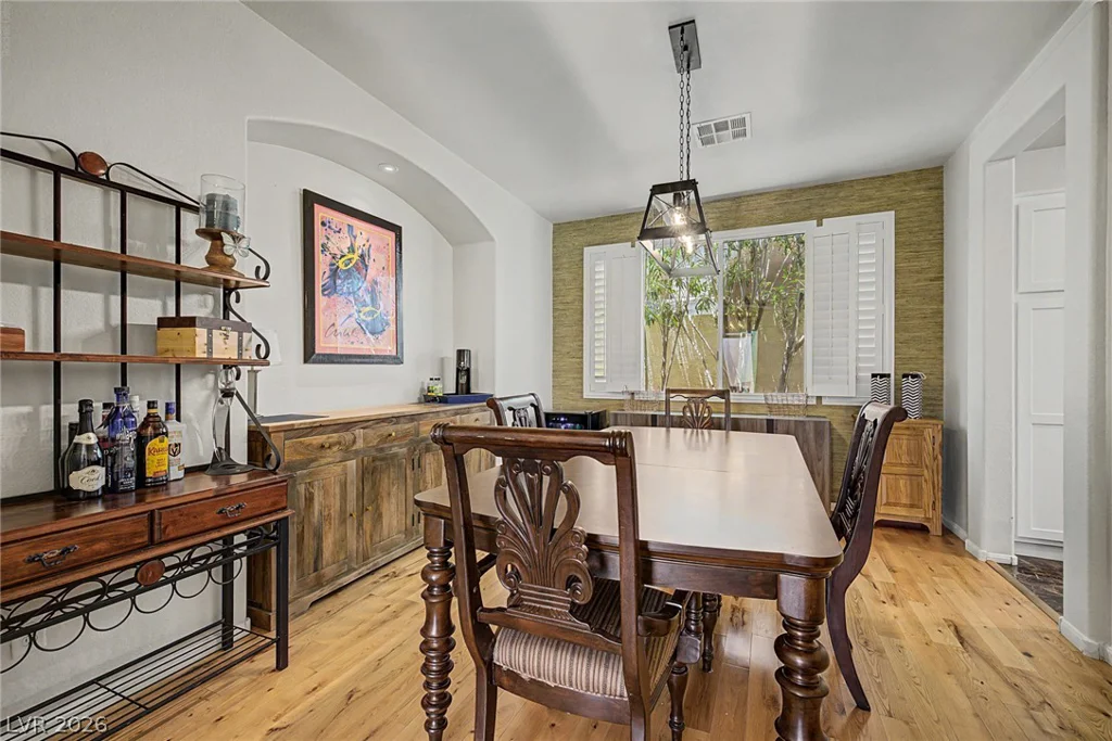 9444 Kingsley, Las Vegas, NV 89149
