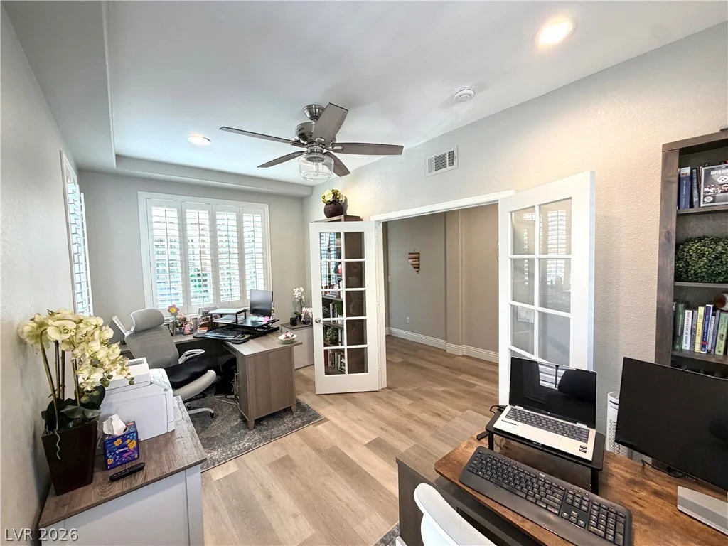 6635 Brooklyn Heights, Las Vegas, NV 89166