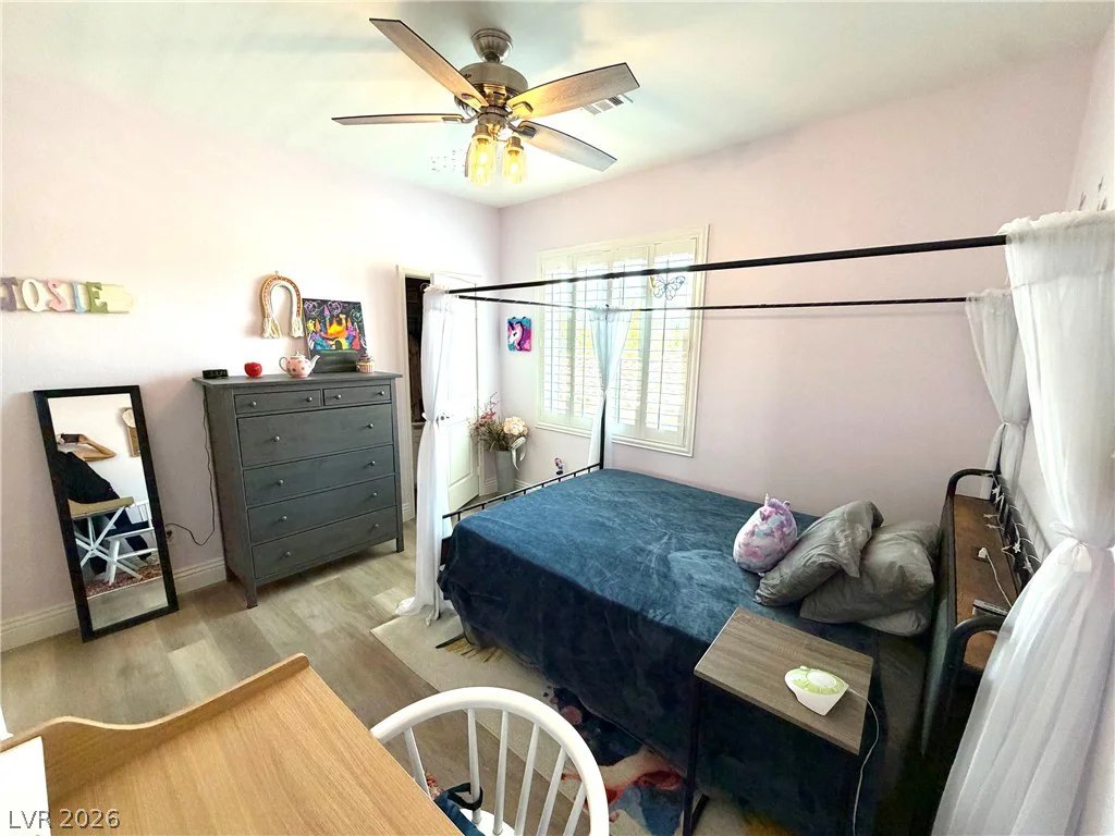 6635 Brooklyn Heights, Las Vegas, NV 89166