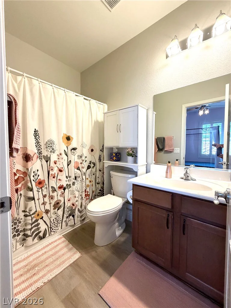 6635 Brooklyn Heights, Las Vegas, NV 89166