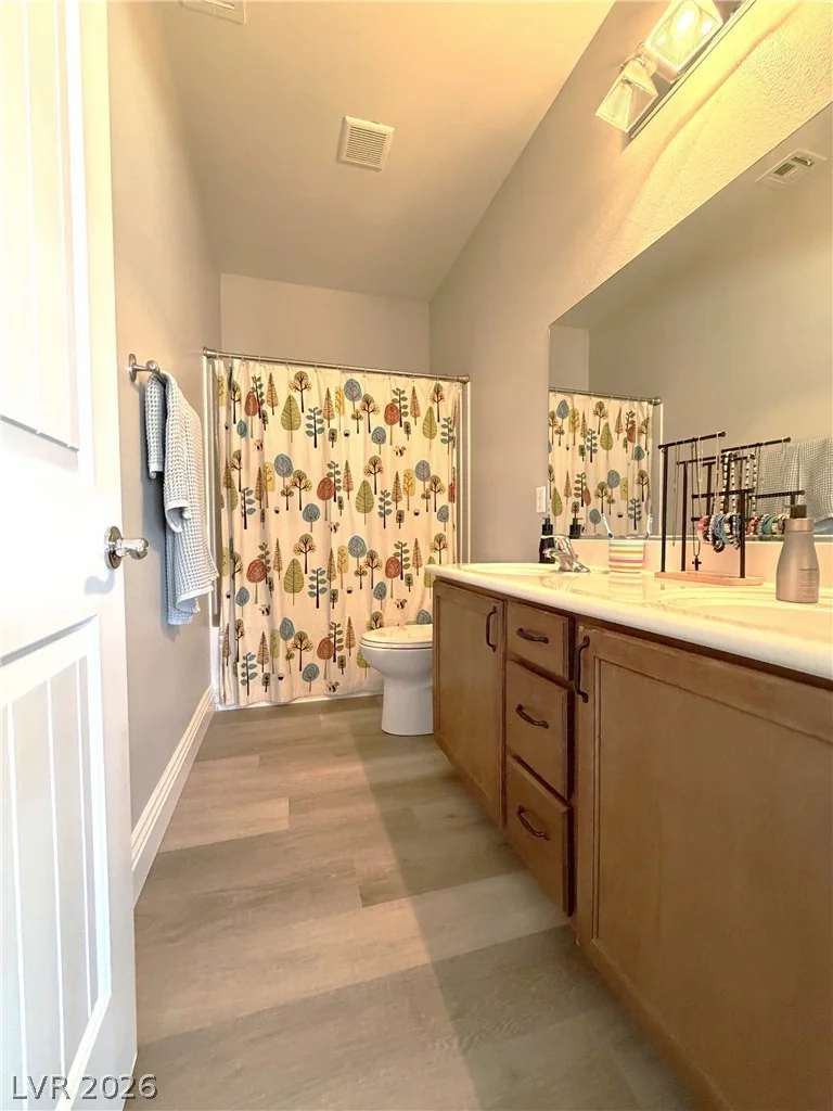 6635 Brooklyn Heights, Las Vegas, NV 89166