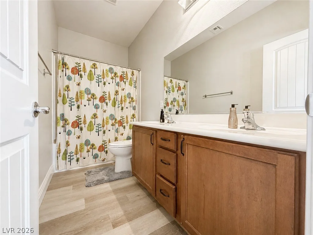 6635 Brooklyn Heights, Las Vegas, NV 89166