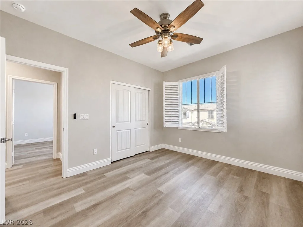 6635 Brooklyn Heights, Las Vegas, NV 89166