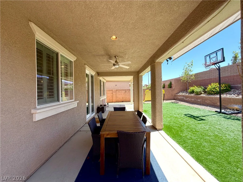6635 Brooklyn Heights, Las Vegas, NV 89166