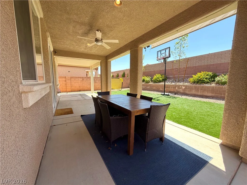 6635 Brooklyn Heights, Las Vegas, NV 89166