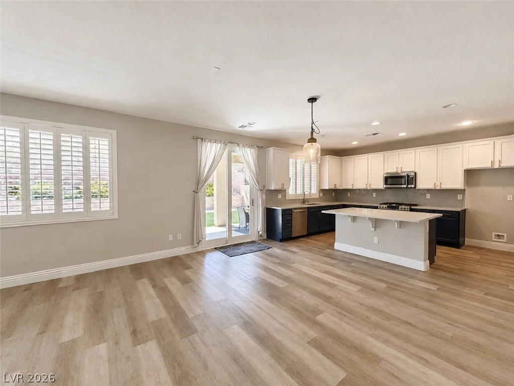 6635 Brooklyn Heights, Las Vegas, NV 89166