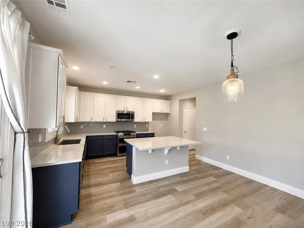 6635 Brooklyn Heights, Las Vegas, NV 89166