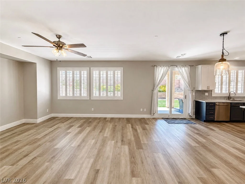 6635 Brooklyn Heights, Las Vegas, NV 89166