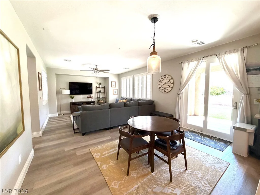6635 Brooklyn Heights, Las Vegas, NV 89166