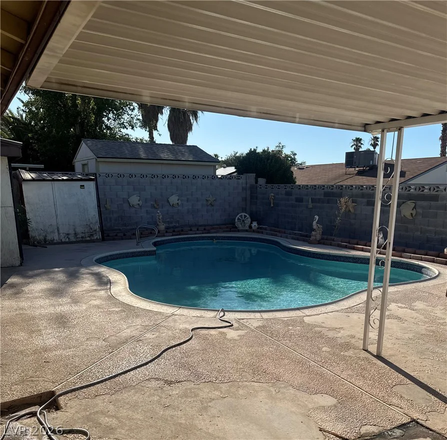 4110 Springhill, Las Vegas, NV 89121