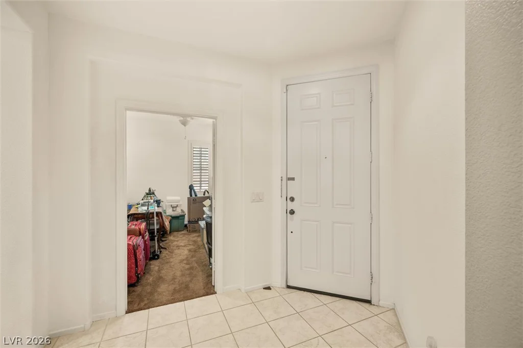9332 Longhorn Falls, Las Vegas, NV 89149